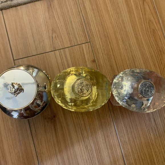 Versace Yellow Diamond Perfume - Picture 8 of 9